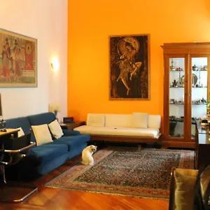 B&b&courtesy , Rome Italy