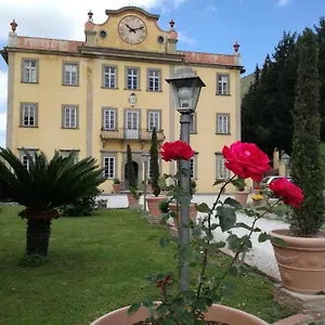 Relais Poschi 3*, Pugnano Italy