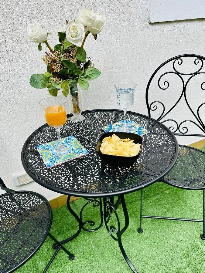 Nocleg ze śniadaniem B&B Giardino Della Giganza Katania Włochy